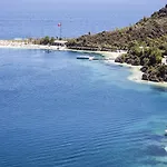 Üdülőközpont D Maris Bay