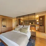 Üdülőközpont D Maris Bay 5*