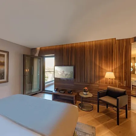 D Maris Bay אתר נופש היסרונו