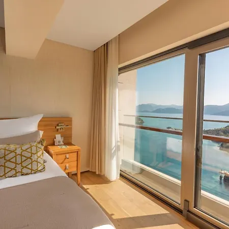 D Maris Bay אתר נופש 5*