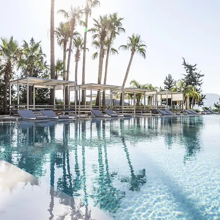 אתר נופש D Maris Bay 5*