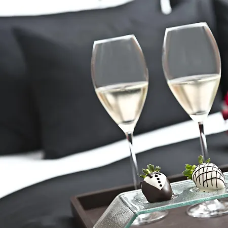 منتجع دي ماريس باي هيسارونو