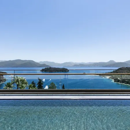 D Maris Bay 5* היסרונו