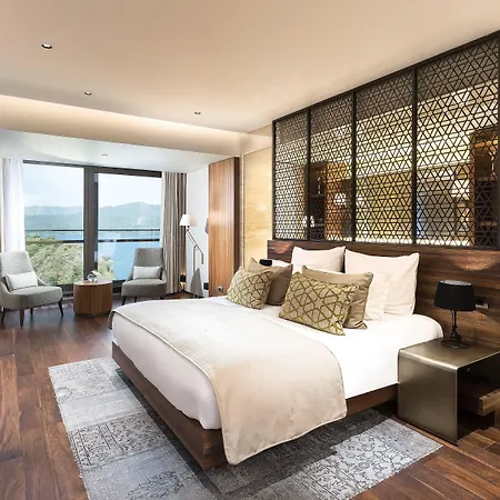 منتجع دي ماريس باي هيسارونو