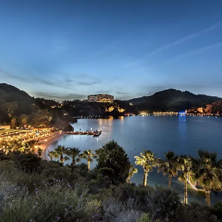 Resort D Maris Bay