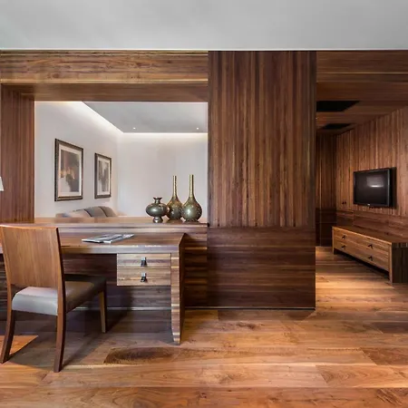 منتجع دي ماريس باي هيسارونو